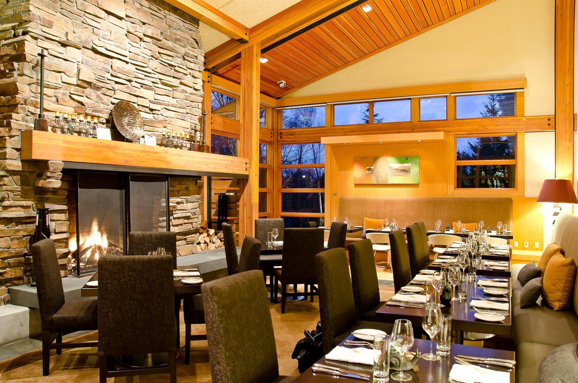 Cedarbrook Lodge SeaTac Restoran gambar